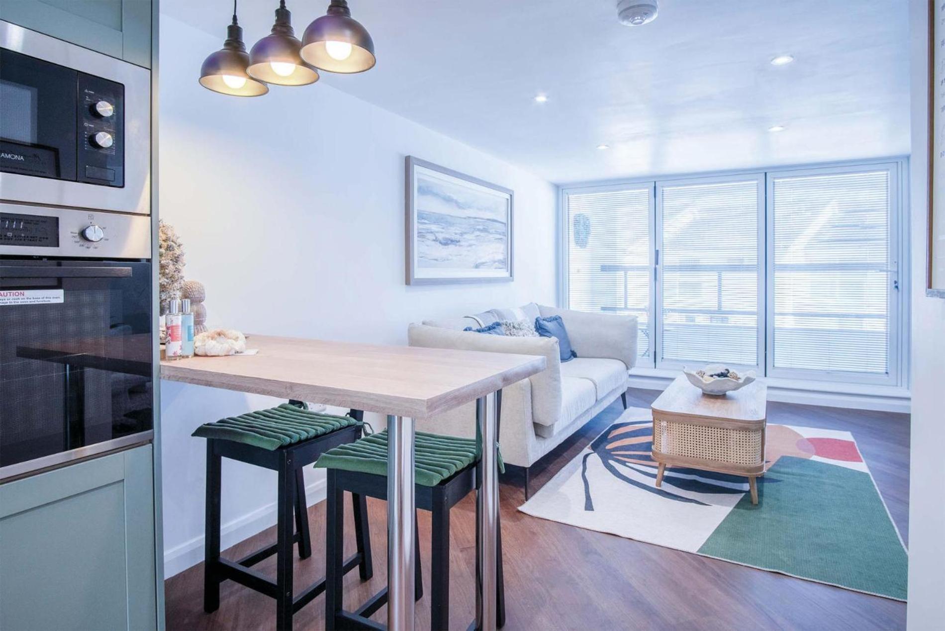 25 Captains Walk - 1 Bedroom Apartment - ซอนเดอร์สฟุต ภายนอก รูปภาพ