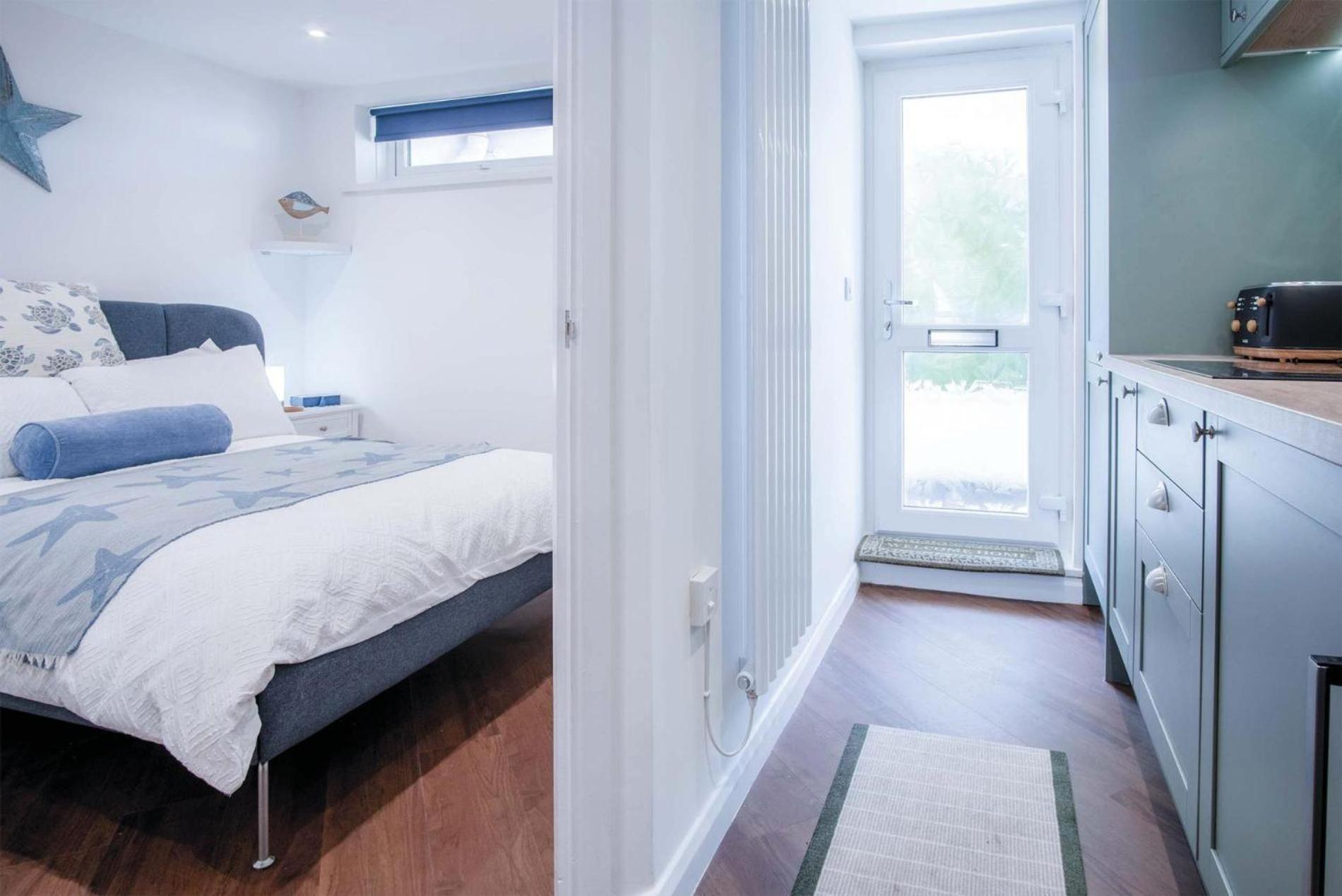 25 Captains Walk - 1 Bedroom Apartment - ซอนเดอร์สฟุต ภายนอก รูปภาพ